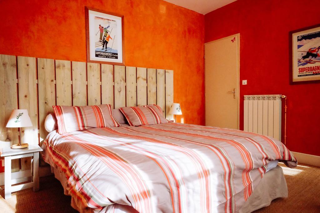 Le Poujastou Bed and Breakfast Juzet-de-Luchon Buitenkant foto