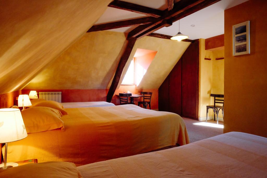 Le Poujastou Bed and Breakfast Juzet-de-Luchon Buitenkant foto