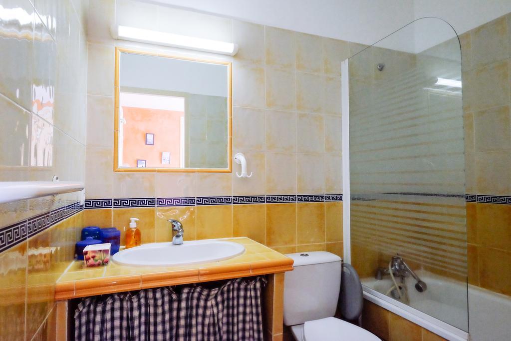Le Poujastou Bed and Breakfast Juzet-de-Luchon Buitenkant foto