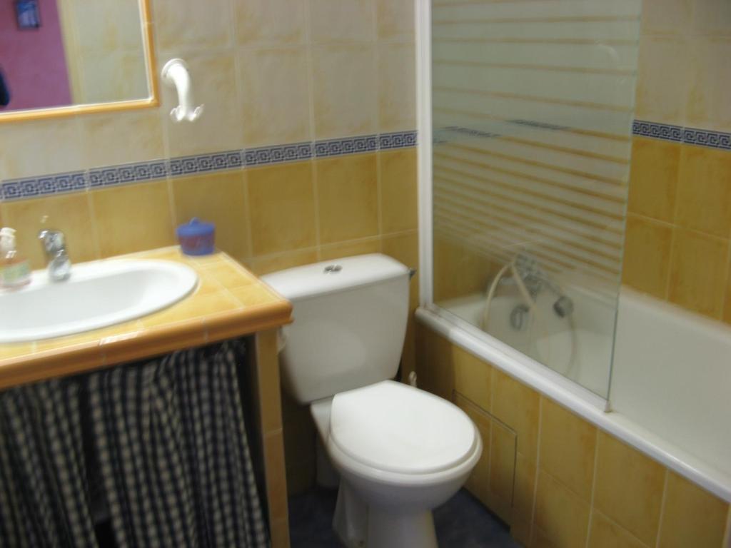 Le Poujastou Bed and Breakfast Juzet-de-Luchon Buitenkant foto